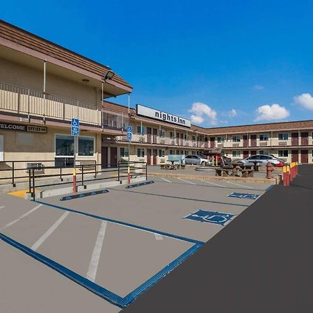 Rodeway Inn San Bernardino & Redlands Екстериор снимка