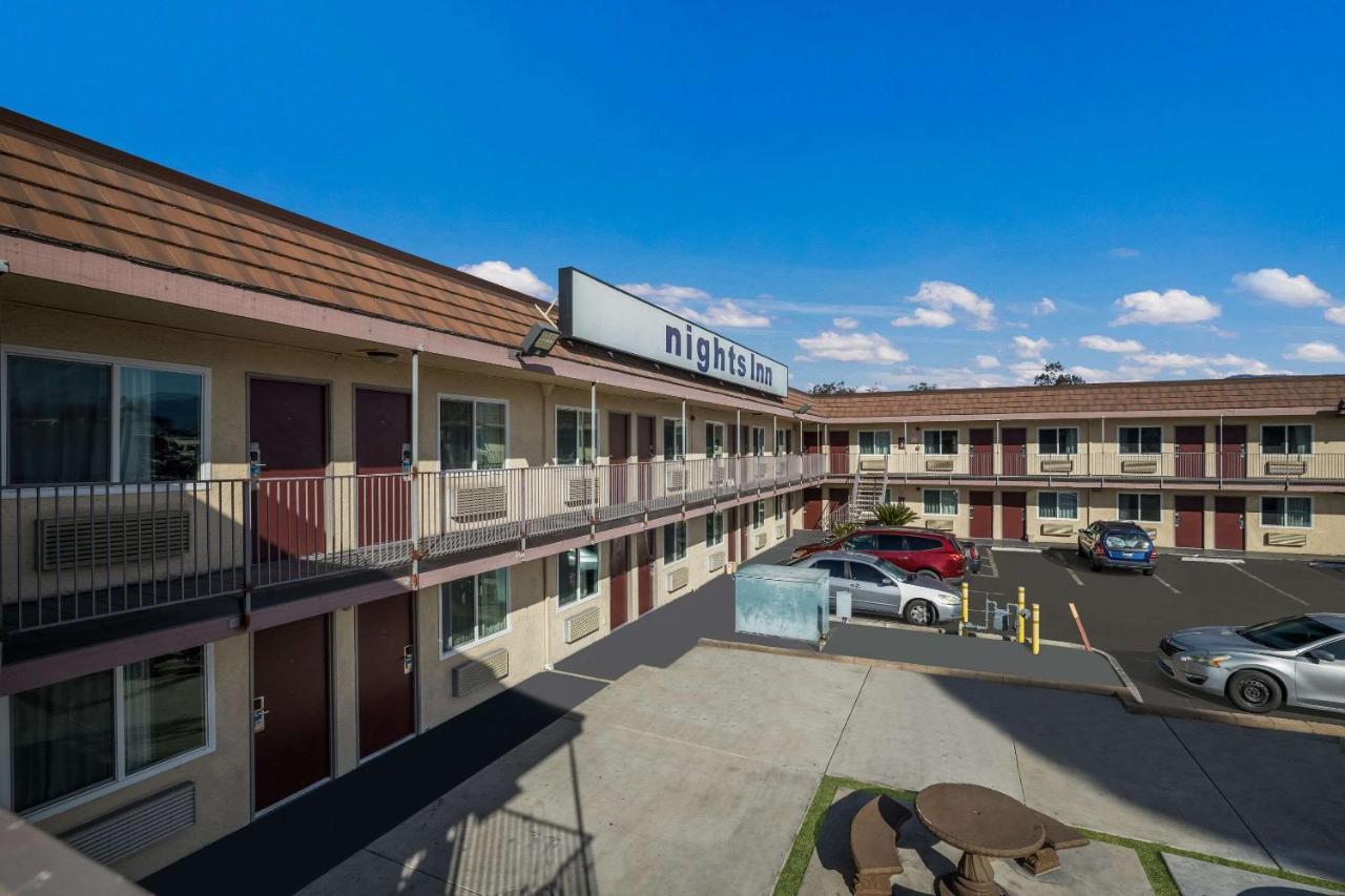Rodeway Inn San Bernardino & Redlands Екстериор снимка