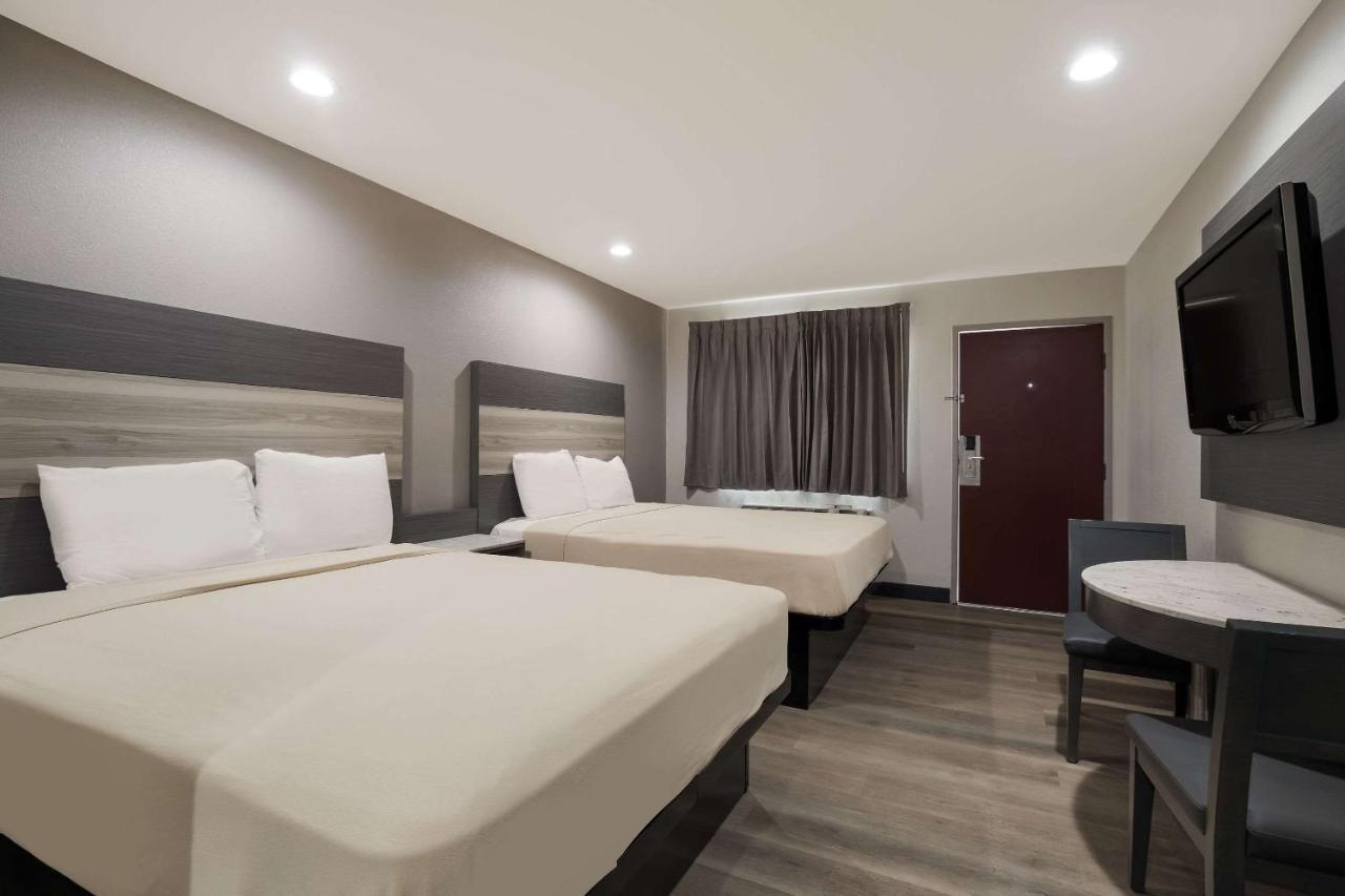 Rodeway Inn San Bernardino & Redlands Екстериор снимка