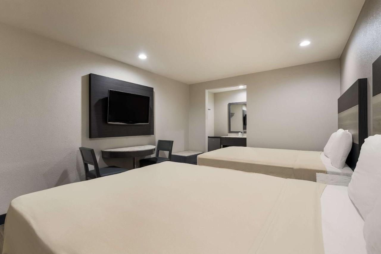 Rodeway Inn San Bernardino & Redlands Екстериор снимка